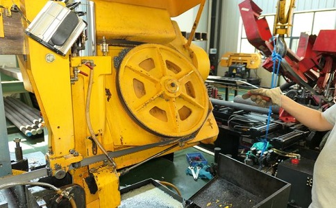 黔西金属带锯床的日常使用和保养注意事项！